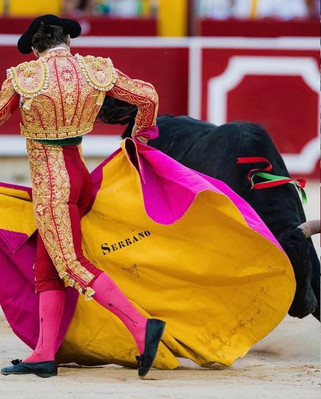 Ávaro Serrano corta una oreja y da un paso adelante en San Fermín